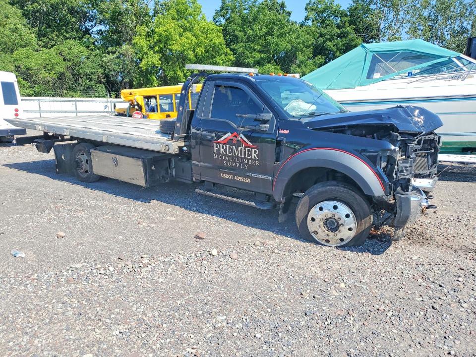 67925886 :رقم المزاد ، 1FDUF5HTXHEC23703 vin ، 2017 Ford F550 مزاد بيع