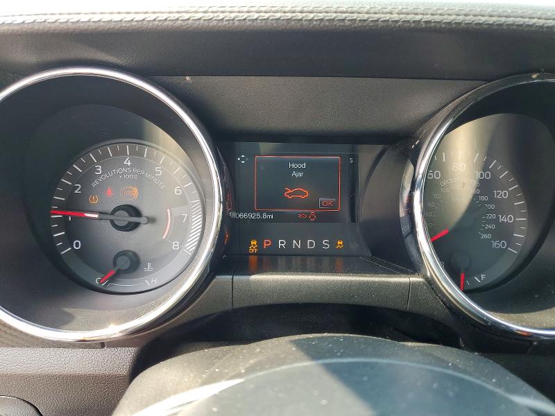 62691716 :رقم المزاد ، 1FATP8EM9F5329526 vin ، 2015 Ford Mustang مزاد بيع