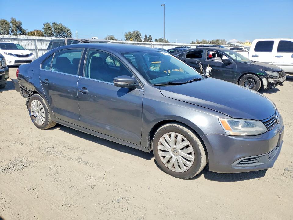 66250576 :رقم المزاد ، 3VWDP7AJ5DM223969 vin ، 2013 Volkswagen Jetta مزاد بيع