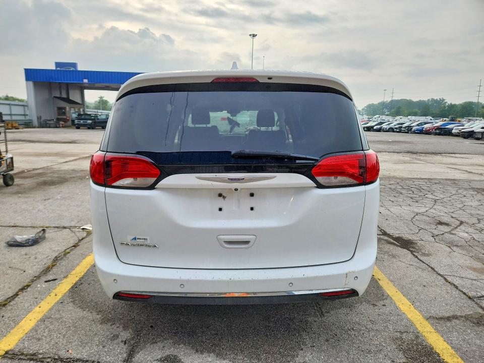 2018 Chrysler Pacifica მანქანა იყიდება აუქციონზე, vin: 2C4RC1EG0JR317391, აუქციონის ნომერი: 63657336