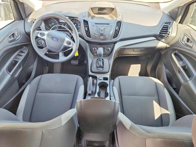2016 Ford Escape მანქანა იყიდება აუქციონზე, vin: 1FMCU0F73GUB83141, აუქციონის ნომერი: 66053886