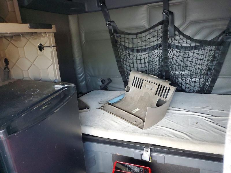 Продажа на аукционе авто 2016 Freightliner Cascadia 125, vin: 1FUJGLDR1GLGW8579, номер лота: 60171116