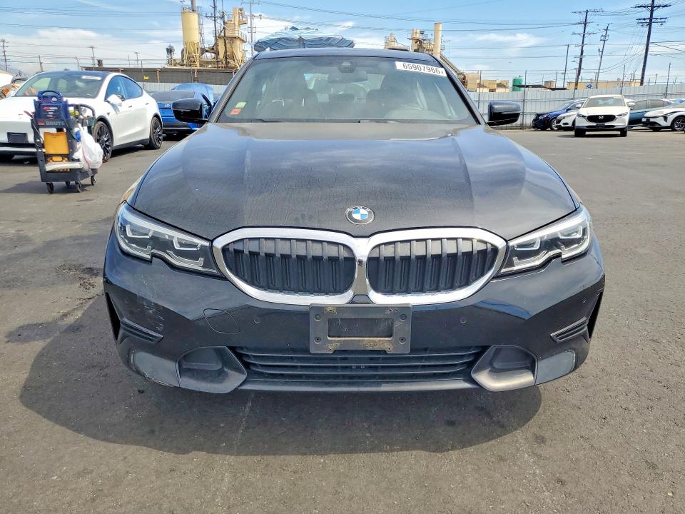 65907966 :رقم المزاد ، WBA5R1C58KFH31476 vin ، 2019 Bmw 330i مزاد بيع