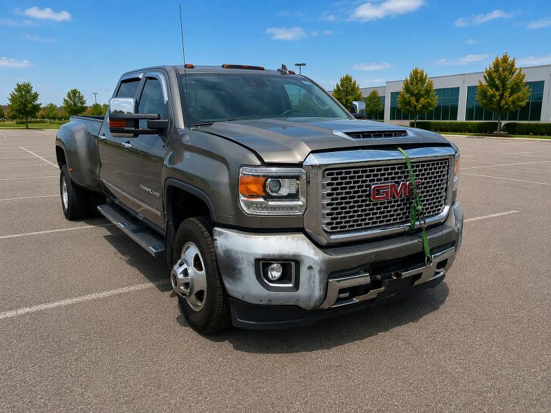 67046226 :رقم المزاد ، 1GT42YEY8HF238941 vin ، 2017 Gmc Sierra مزاد بيع