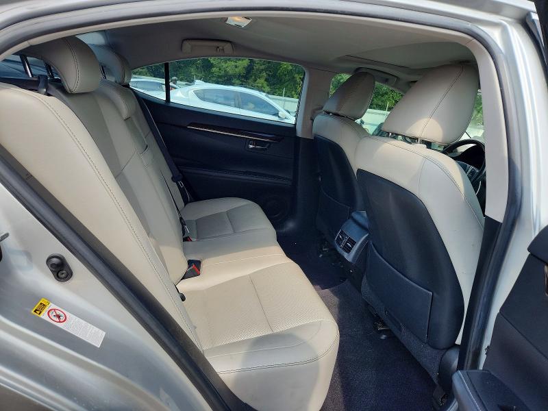 63773226 :رقم المزاد ، JTHBK1GG7D2067800 vin ، 2013 Lexus Es مزاد بيع