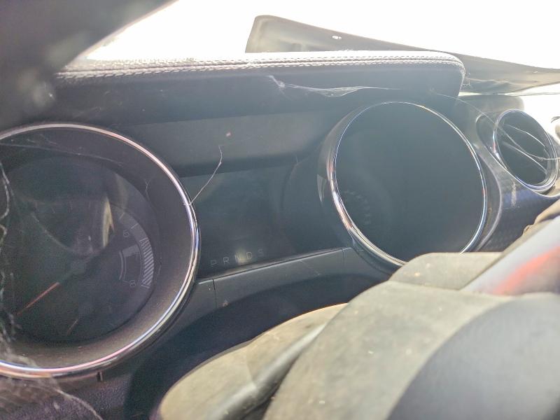 65910556 :رقم المزاد ، 1FA6P8TH1F5425914 vin ، 2015 Ford Mustang مزاد بيع