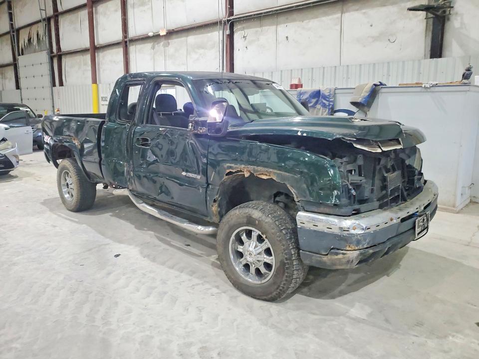 64693316 :رقم المزاد ، 1GCHK29U06E183121 vin ، 2006 Chevrolet Silverado مزاد بيع