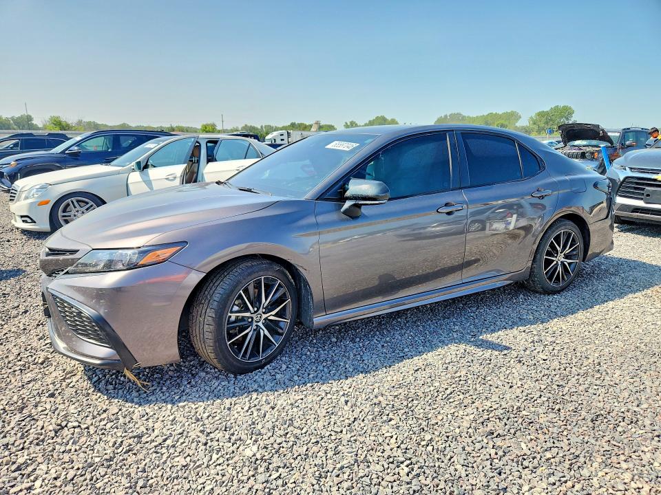 Продажа на аукционе авто 2024 Toyota Camry, vin: 4T1G11AK2RU878872, номер лота: 65587046