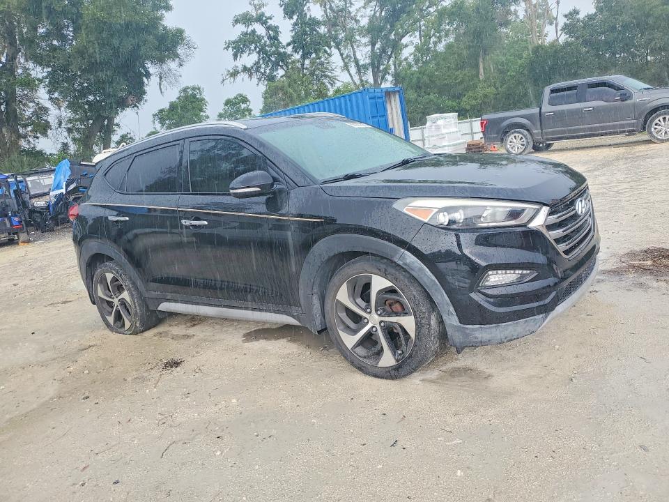 66027286 :رقم المزاد ، KM8J33A24JU683274 vin ، 2018 Hyundai Tucson مزاد بيع