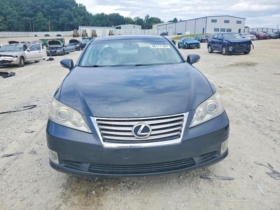 66777126 :رقم المزاد ، JTHBK1EG4B2460797 vin ، 2011 Lexus Es مزاد بيع