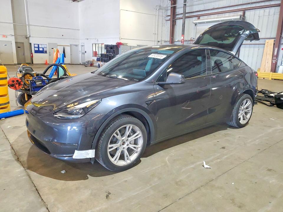 Продаж на аукціоні авто 2024 Tesla Model Y, vin: 7SAYGDEE3RA232861, номер лоту: 63435916