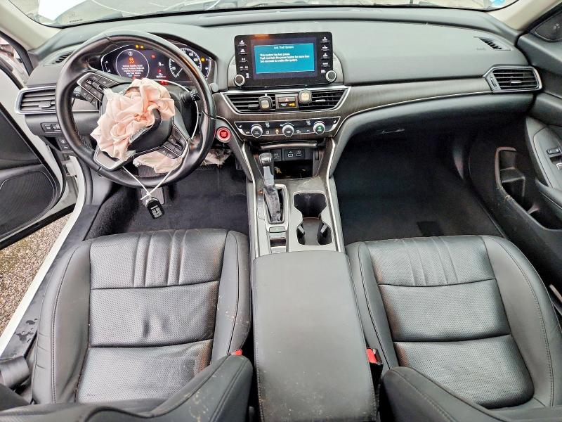 61788426 :رقم المزاد ، 1HGCV1F52MA016015 vin ، 2021 Honda Accord مزاد بيع