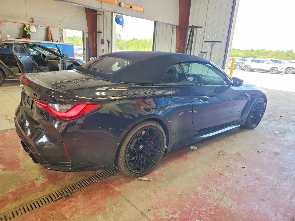 63369966 :رقم المزاد ، WBS33BA07RCR13132 vin ، 2024 Bmw M4 مزاد بيع