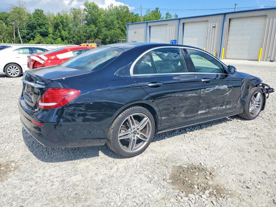 2018 Mercedes-benz E მანქანა იყიდება აუქციონზე, vin: WDDZF4KB7JA376997, აუქციონის ნომერი: 65329496