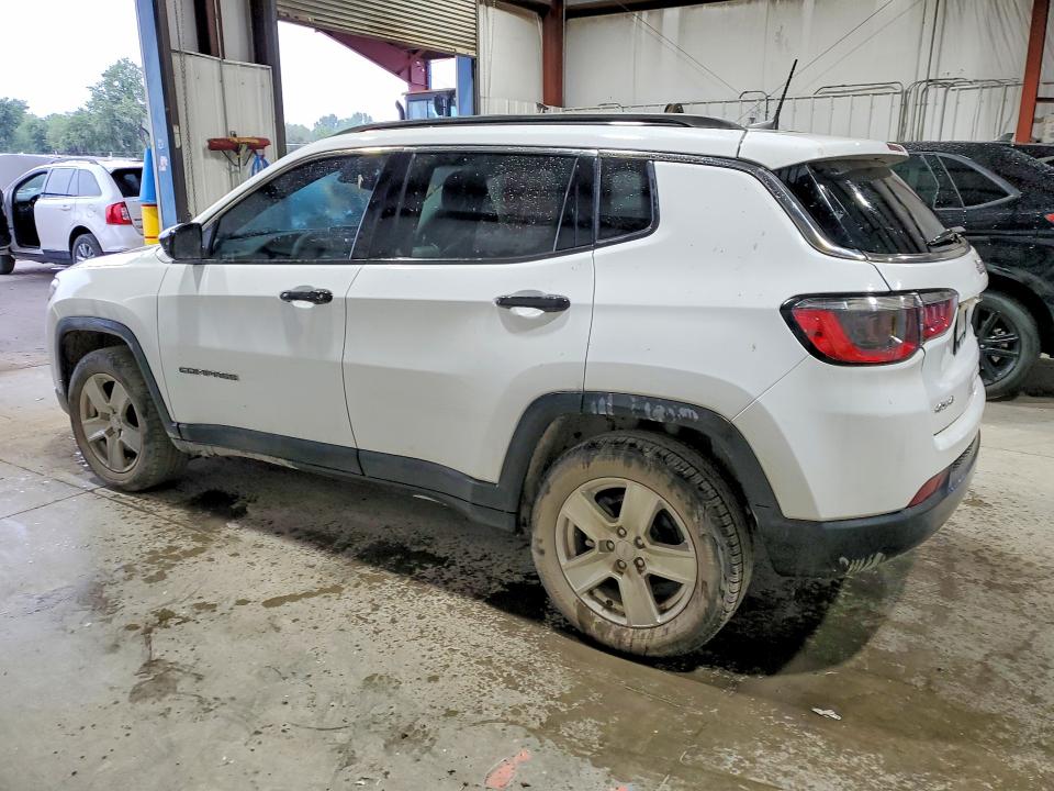 2022 Jeep Compass მანქანა იყიდება აუქციონზე, vin: 3C4NJDBB7NT130831, აუქციონის ნომერი: 64721166