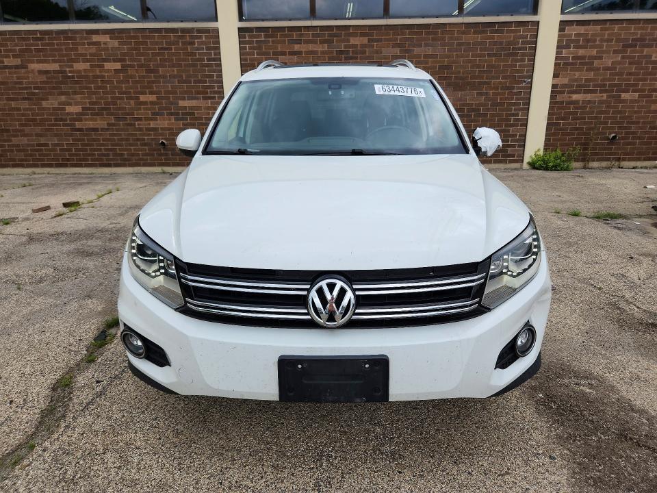 Aukcja sprzedaży 2016 Volkswagen Tiguan, vin: WVGBV7AX9GW591737, numer aukcji: 63443776