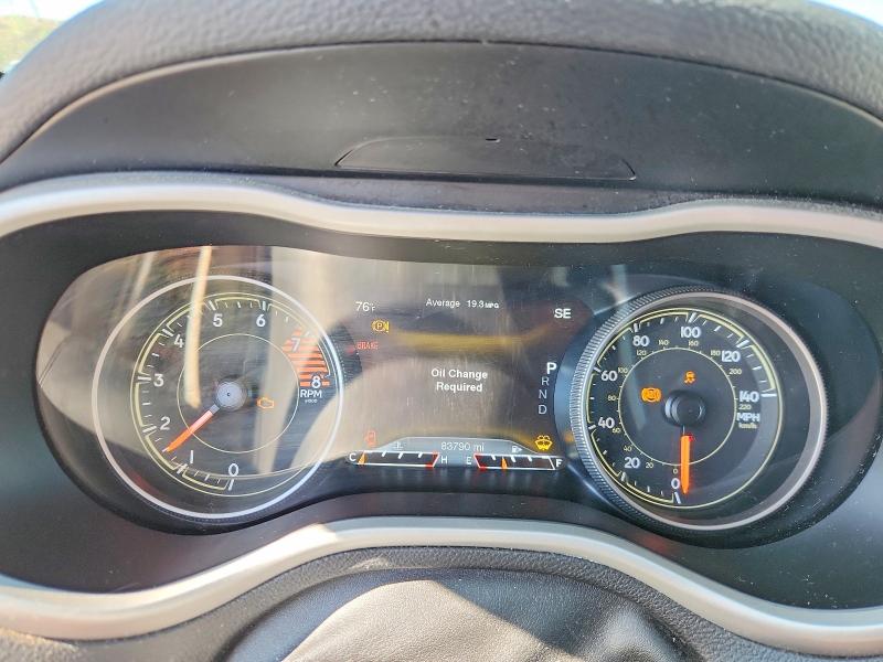 66620146 :رقم المزاد ، 1C4PJMBX5JD599081 vin ، 2018 Jeep Cherokee مزاد بيع