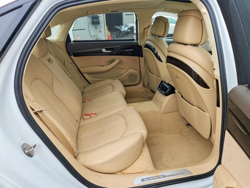 65368166 :رقم المزاد ، WAU44AFD4JN000820 vin ، 2018 Audi A8 مزاد بيع
