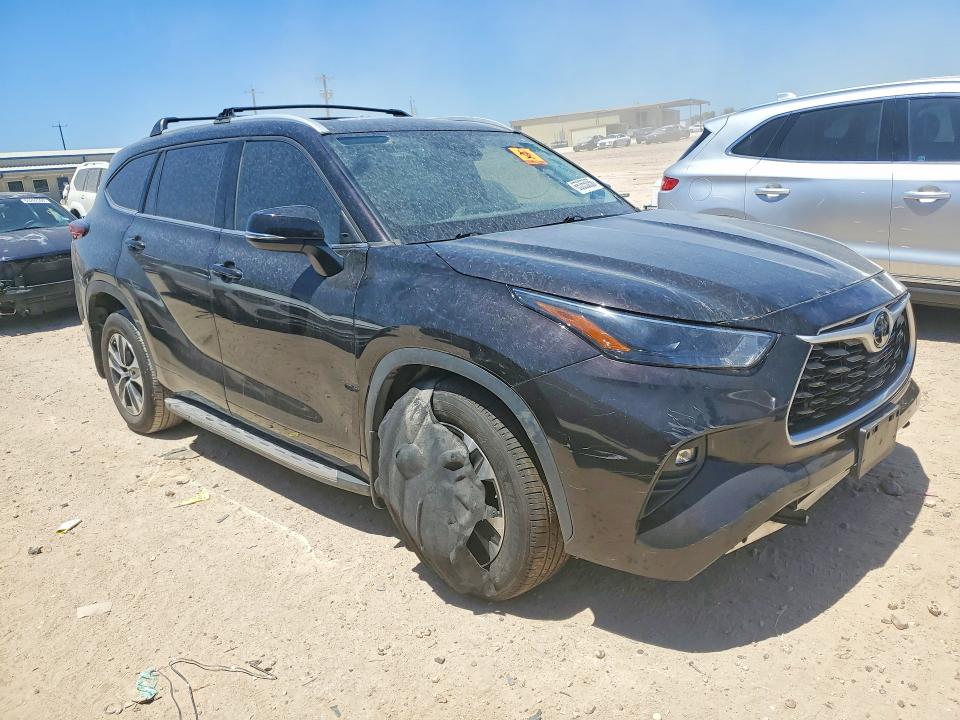 2022 Toyota Highlander მანქანა იყიდება აუქციონზე, vin: 5TDGZRAH6NS128065, აუქციონის ნომერი: 65355056