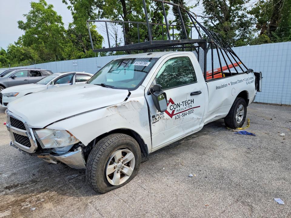 Продажа на аукционе авто 2019 Ram 1500 Classic, vin: 3C6JR6DG8KG585579, номер лота: 64190796