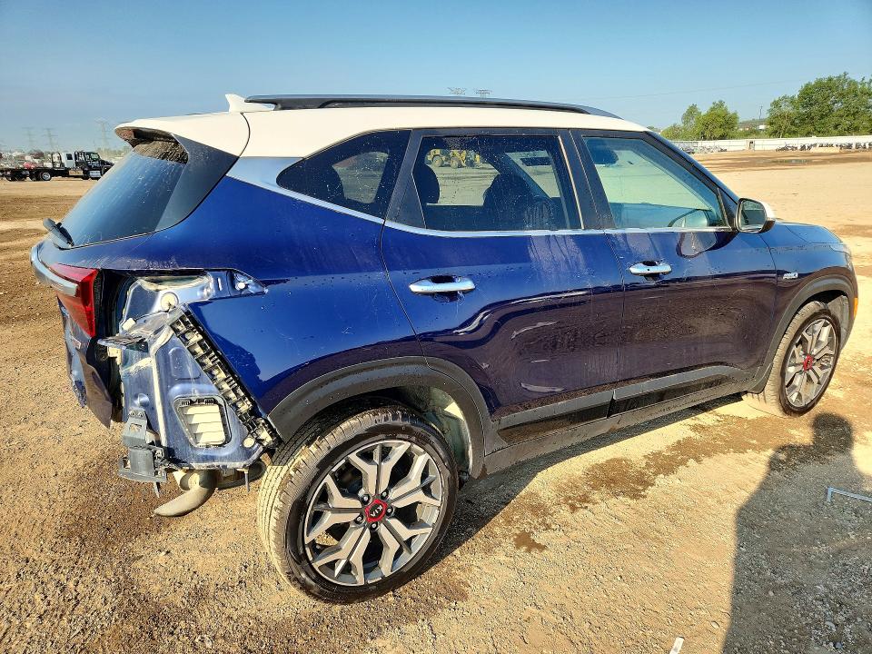 64002396 :رقم المزاد ، KNDETCA22M7214922 vin ، 2021 Kia Seltos مزاد بيع