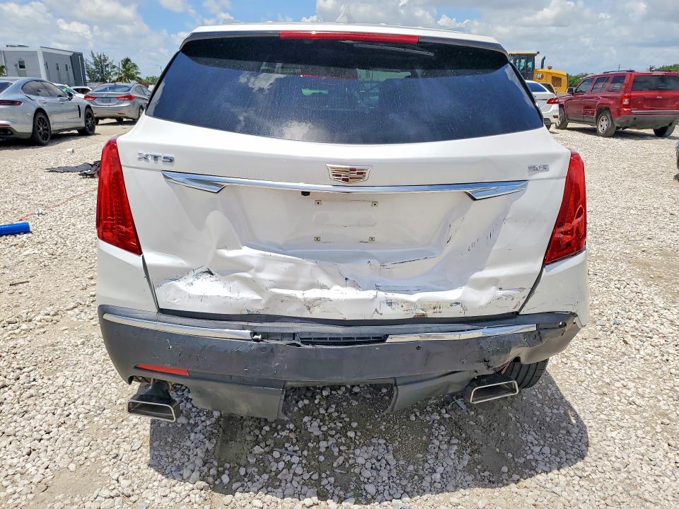 Продаж на аукціоні авто 2018 Cadillac Xt5, vin: 1GYKNARS3JZ200818, номер лоту: 64440206