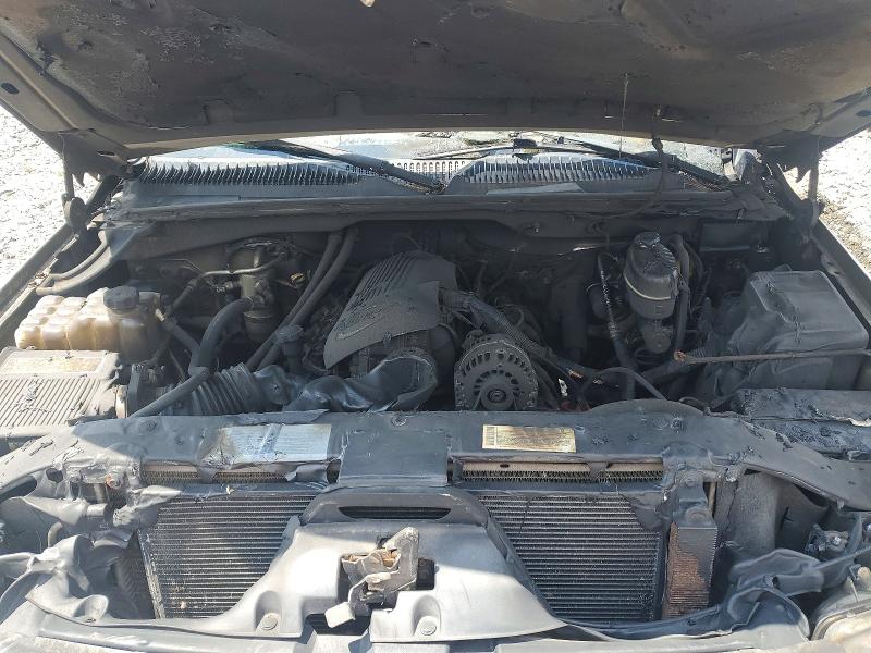 64009876 :رقم المزاد ، 1GTHK24U36E157572 vin ، 2006 Gmc Sierra مزاد بيع