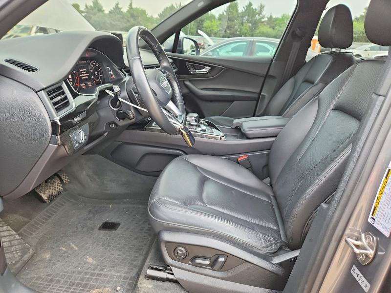 Продаж на аукціоні авто 2017 Audi Q7, vin: WA1LAAF70HD053493, номер лоту: 63594996