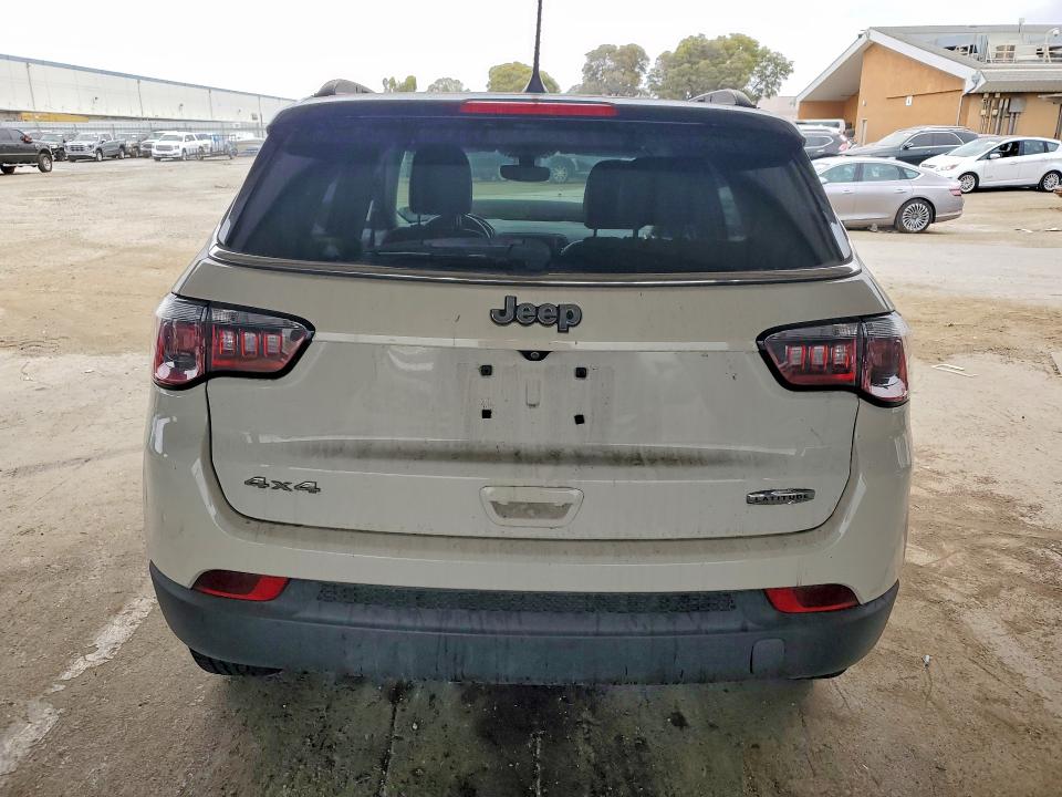 Продаж на аукціоні авто 2018 Jeep Compass, vin: 3C4NJDBB1JT440693, номер лоту: 65750416