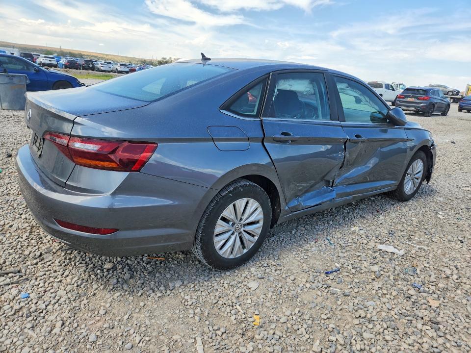 66834646 :رقم المزاد ، 3VWCB7BU4KM236213 vin ، 2019 Volkswagen Jetta مزاد بيع
