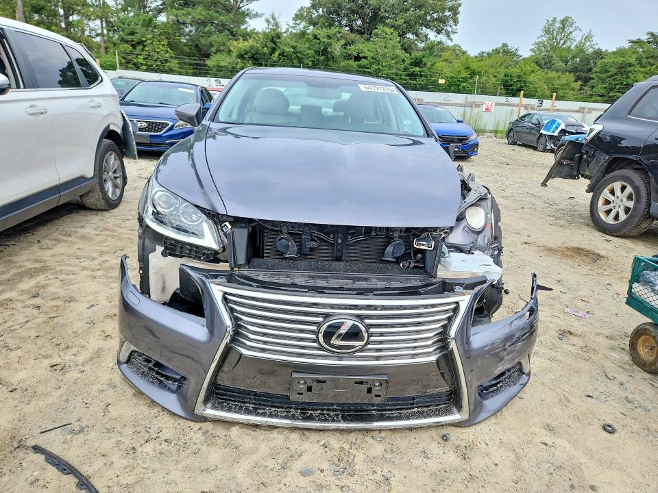 2015 Lexus Ls მანქანა იყიდება აუქციონზე, vin: JTHCL5EF9F5025343, აუქციონის ნომერი: 64191276