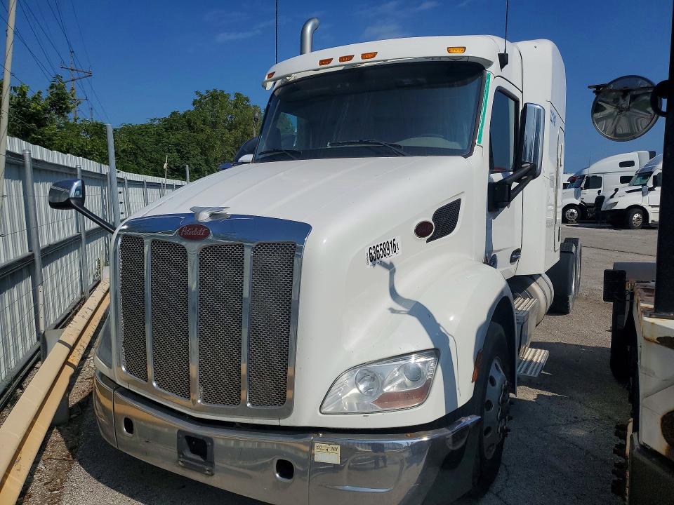 Auction sale of the 2017 Peterbilt 579, vin: 1XPBDP9XXHD359736, lot number: 63658916