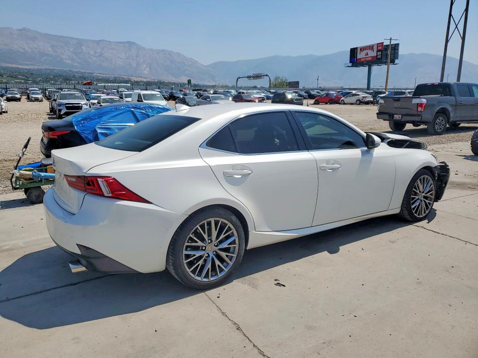 2016 Lexus Is მანქანა იყიდება აუქციონზე, vin: JTHCM1D28G5007793, აუქციონის ნომერი: 63808836