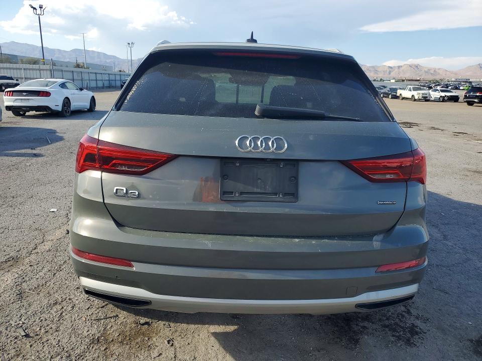 63746976 :رقم المزاد ، WA1AECF36K1077052 vin ، 2019 Audi Q3 مزاد بيع
