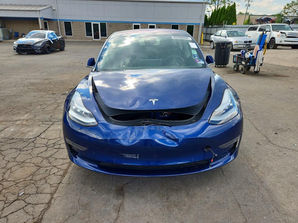 2018 Tesla Model 3 მანქანა იყიდება აუქციონზე, vin: 5YJ3E1EA8JF032168, აუქციონის ნომერი: 65292666