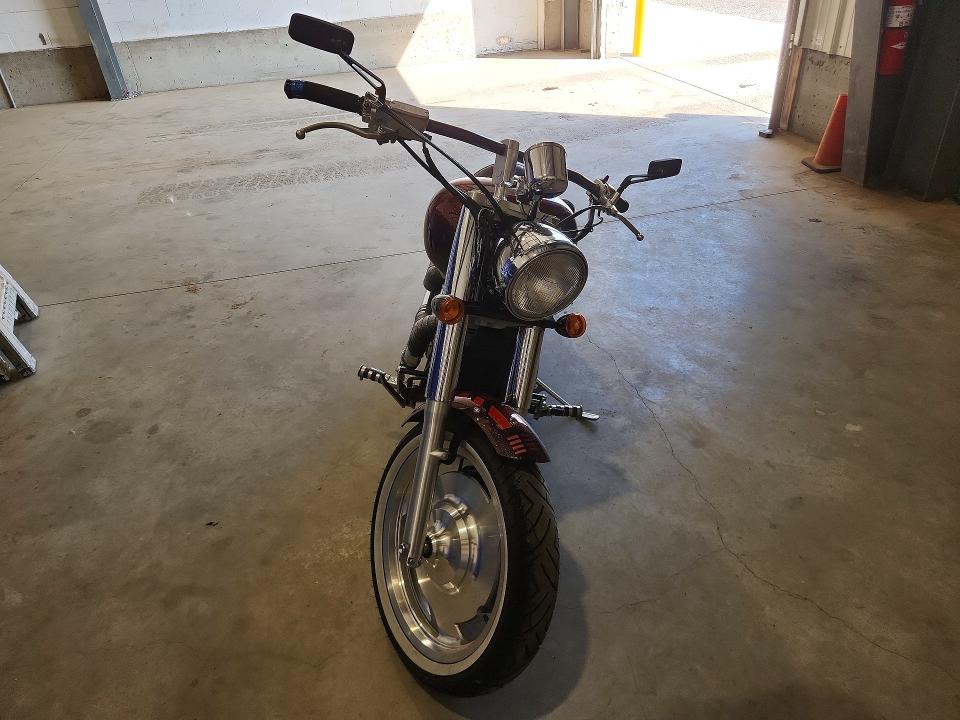 65888206 :رقم المزاد ، 1HFSC43201A100217 vin ، 2001 Honda Vt1100 مزاد بيع