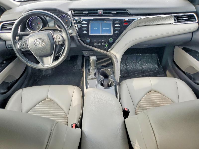 Продажа на аукционе авто 2018 Toyota Camry, vin: 4T1B11HK3JU132371, номер лота: 64251306