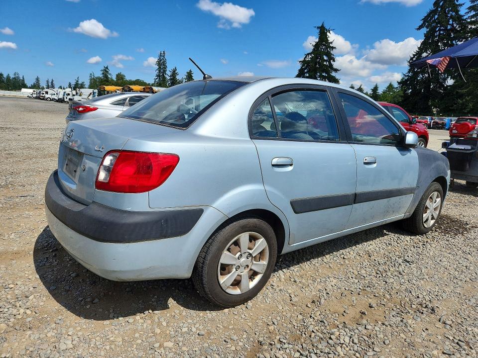 2006 Kia Rio მანქანა იყიდება აუქციონზე, vin: KNADE123X66161569, აუქციონის ნომერი: 64261776