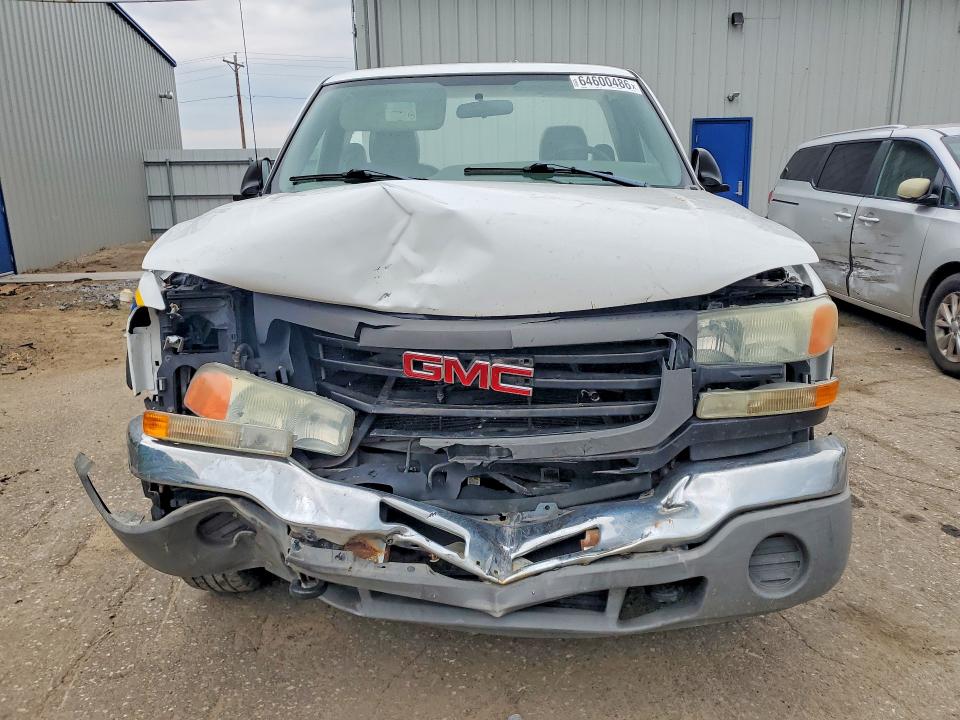 64600486 :رقم المزاد ، 1GTHK24U54E298012 vin ، 2004 Gmc Sierra مزاد بيع