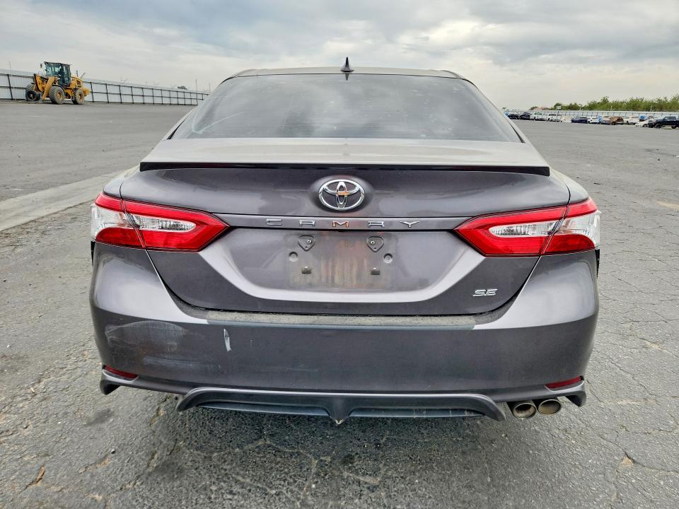 2020 Toyota Camry მანქანა იყიდება აუქციონზე, vin: 4T1G11AK1LU349632, აუქციონის ნომერი: 67105836