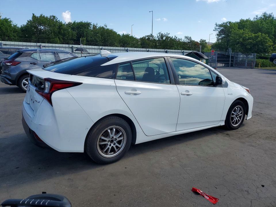 Продажа на аукционе авто 2021 Toyota Prius, vin: JTDKAMFU2M3152258, номер лота: 65560946