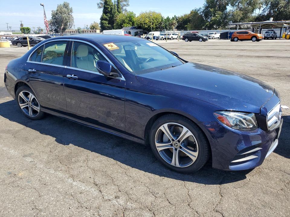 2020 Mercedes-benz E მანქანა იყიდება აუქციონზე, vin: WDDZF8DB9LA750968, აუქციონის ნომერი: 62191496