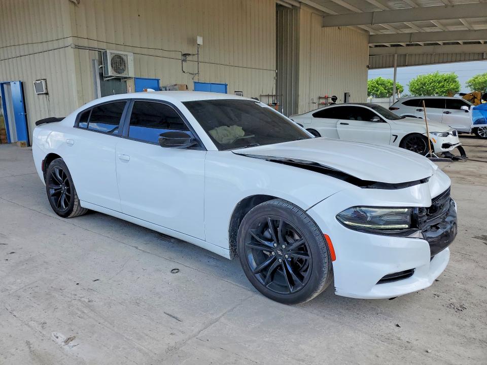 63792726 :رقم المزاد ، 2C3CDXHG3HH593117 vin ، 2017 Dodge Charger مزاد بيع