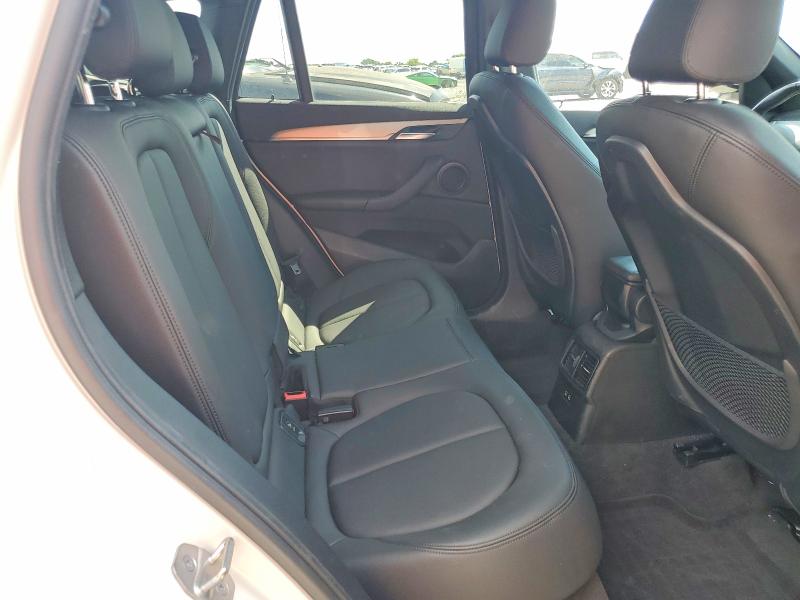 63716626 :رقم المزاد ، WBXJG7C00M5U25640 vin ، 2021 Bmw X1 مزاد بيع