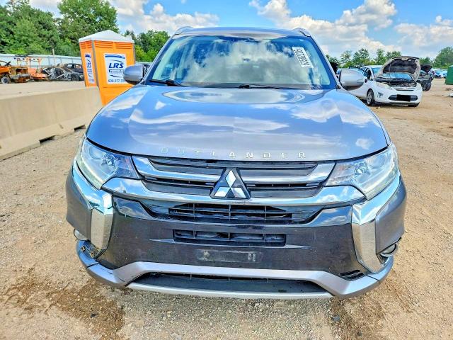 2018 Mitsubishi Outlander მანქანა იყიდება აუქციონზე, vin: JA4J24A5XJZ030372, აუქციონის ნომერი: 63582226