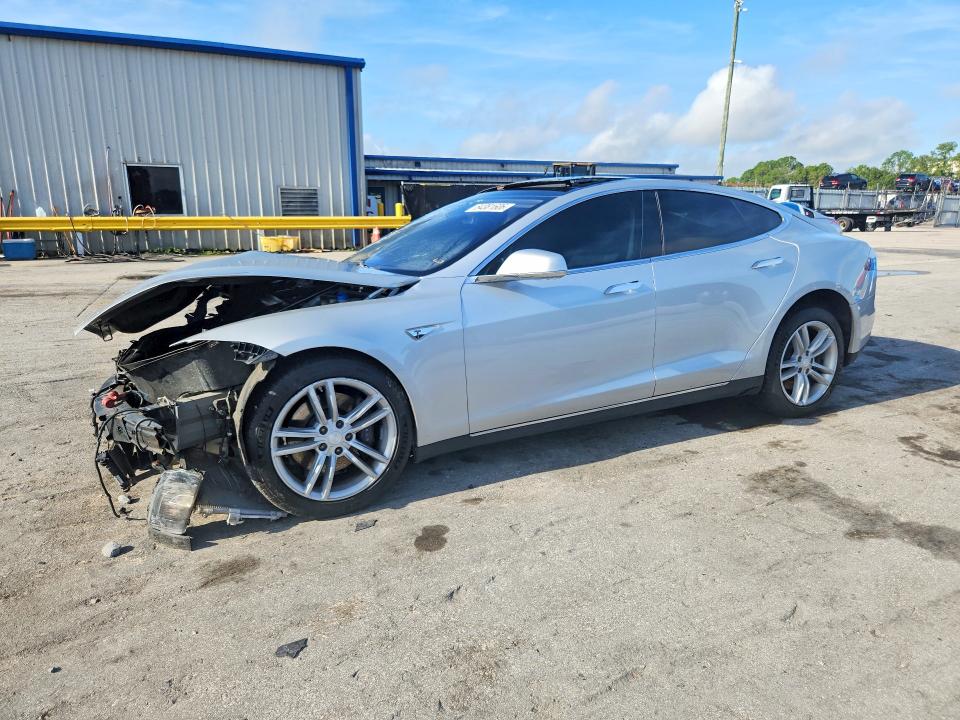 Aukcja sprzedaży 2014 Tesla Model S, vin: 5YJSA1H11EFP46393, numer aukcji: 64381606