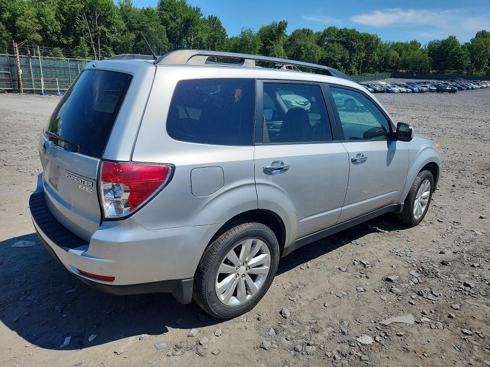 2011 Subaru Forester მანქანა იყიდება აუქციონზე, vin: JF2SHAEC3BH751769, აუქციონის ნომერი: 65387546