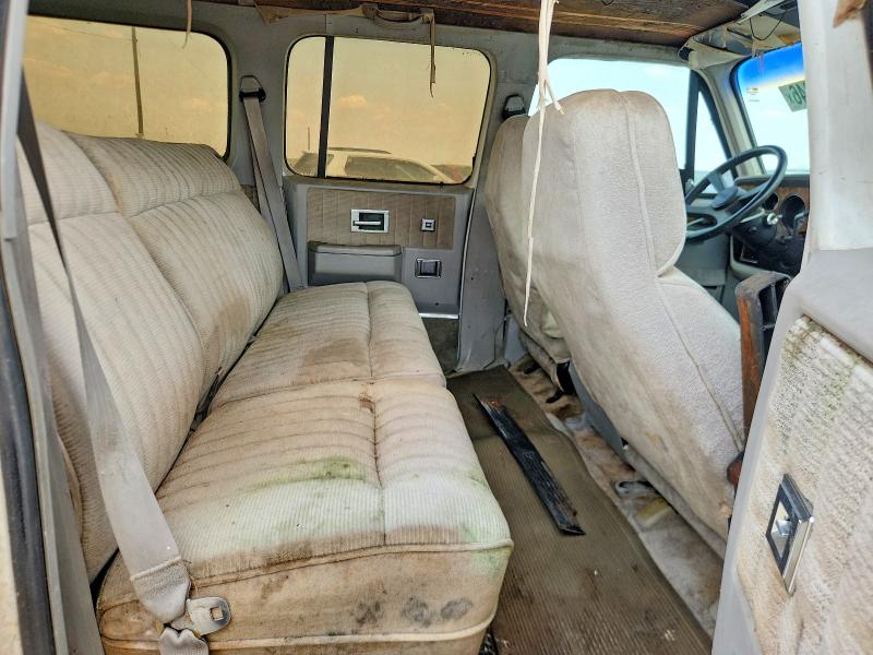 63358846 :رقم المزاد ، 1GKER16K9MF510266 vin ، 1991 Gmc Suburban مزاد بيع