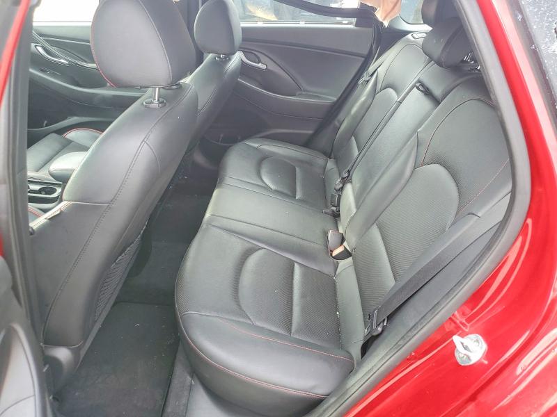 2018 Hyundai Elantra Gt მანქანა იყიდება აუქციონზე, vin: KMHH55LC7JU081768, აუქციონის ნომერი: 64589976