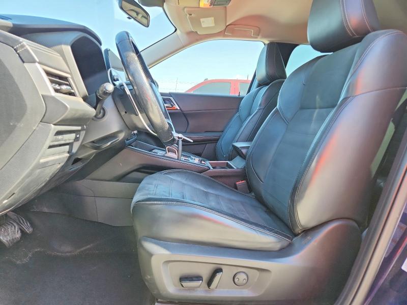 64815186 :رقم المزاد ، JA4J4UA83NZ046391 vin ، 2022 Mitsubishi Outlander مزاد بيع